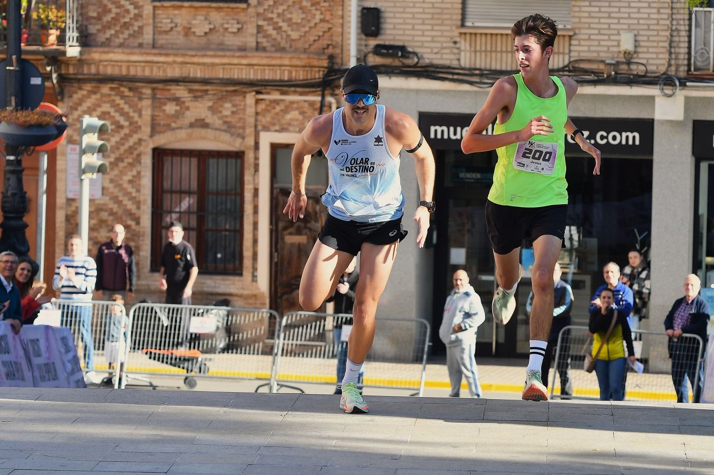 FOTOS | Búscate en la 8K de Burjassot 2025