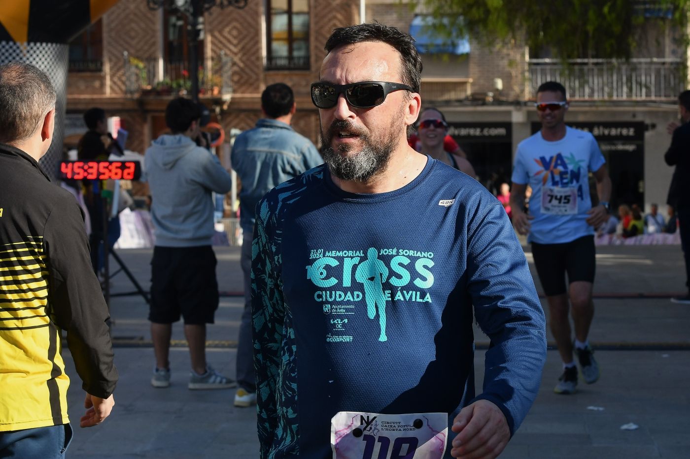 FOTOS | Búscate en la 8K de Burjassot 2025