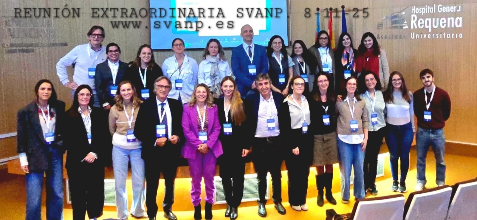 Los especialistas participantes en la reunión celebrada en el Hospital de Requena.