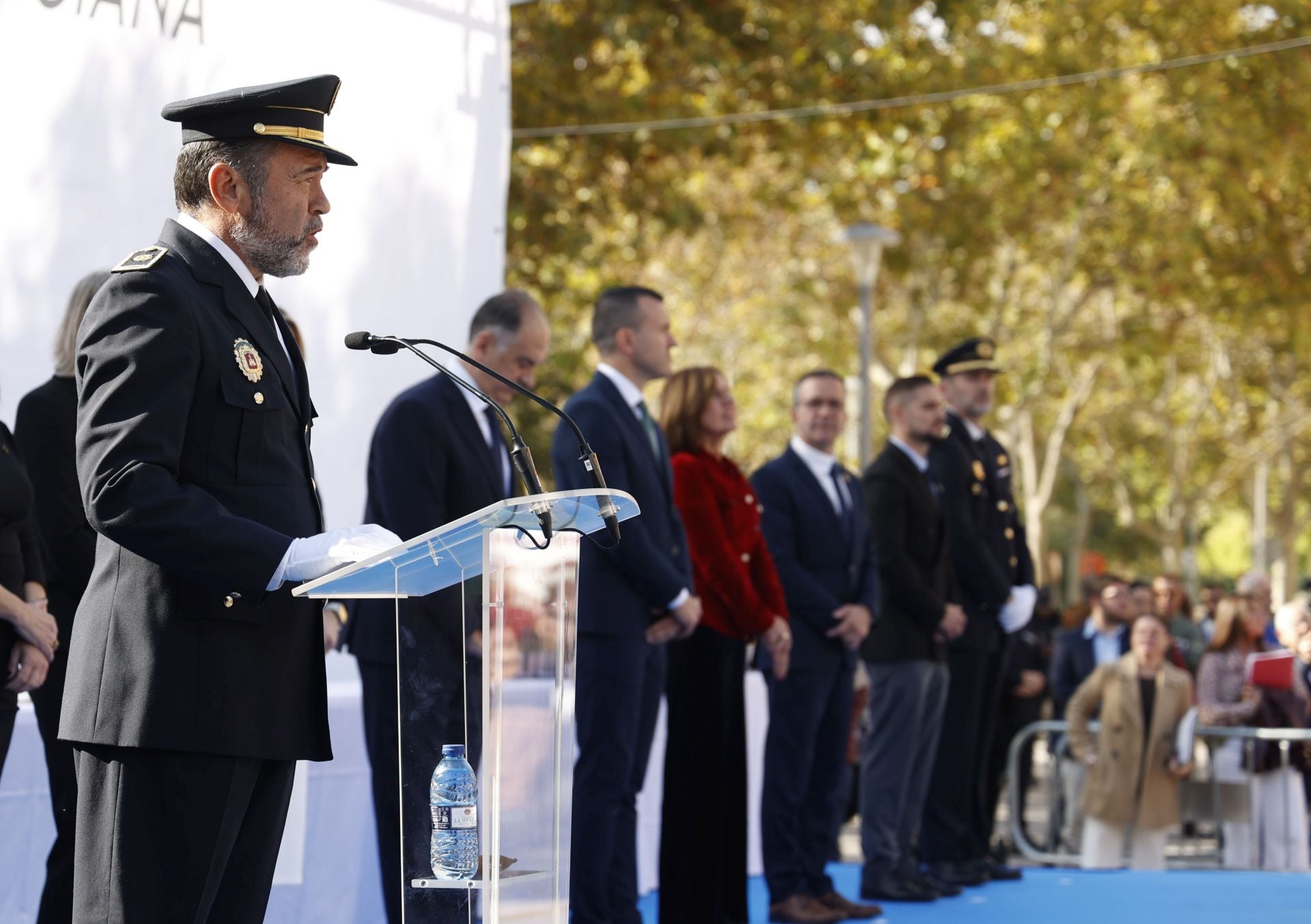 FOTOS | La Generalitat condecora a más de 500 polícias locales