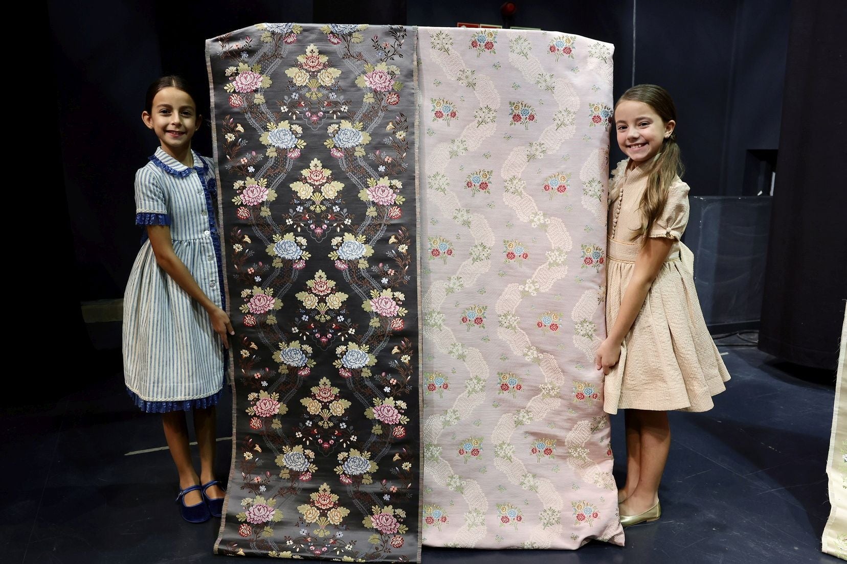 Las telas de los trajes de la corte de honor infantil de las Fallas 2026