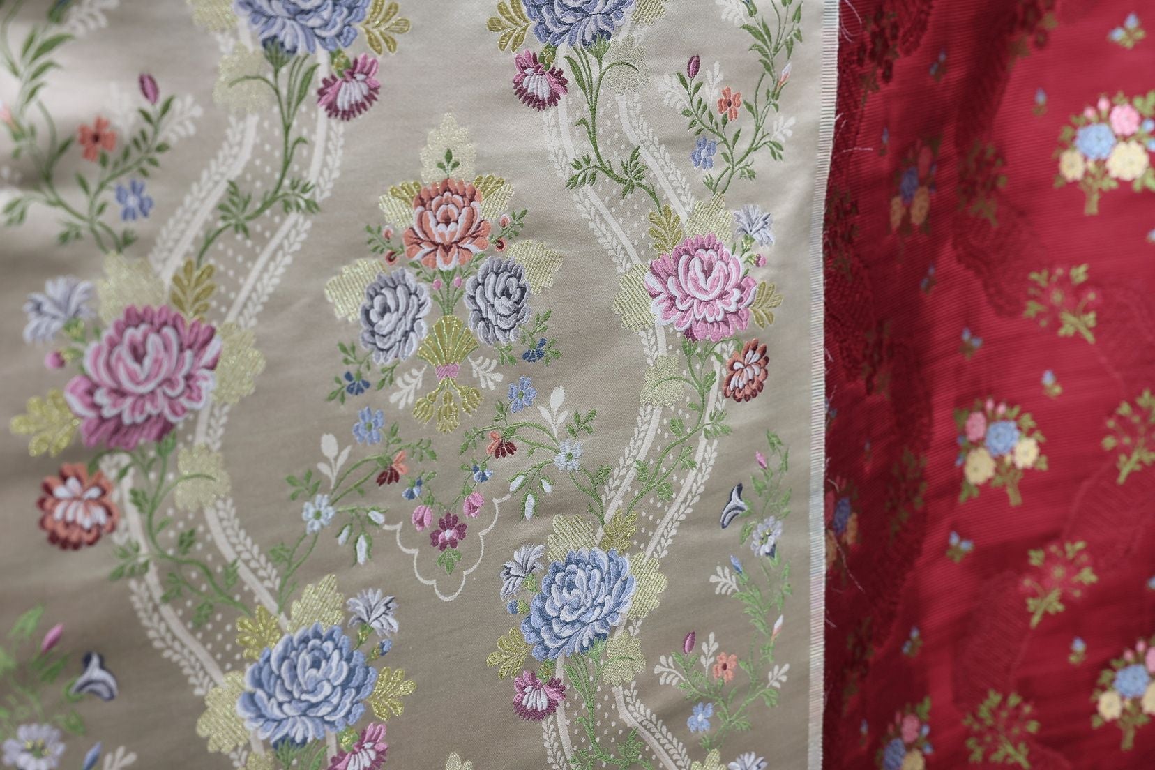 Las telas de los trajes de la corte de honor infantil de las Fallas 2026