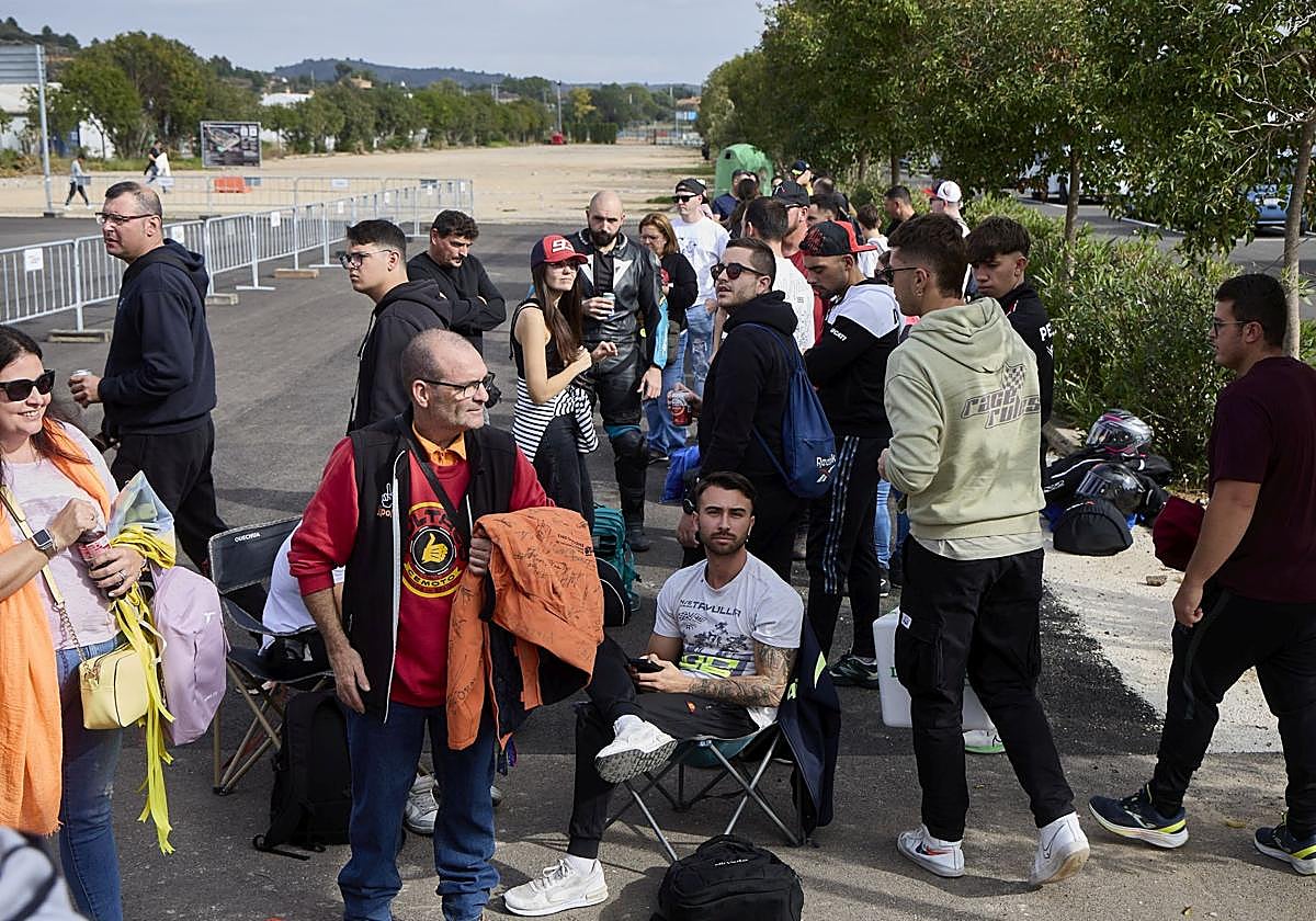 Fotos de ambiente en el GP Cheste 2025