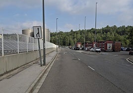 Una de las calles del polígono El Rincón.