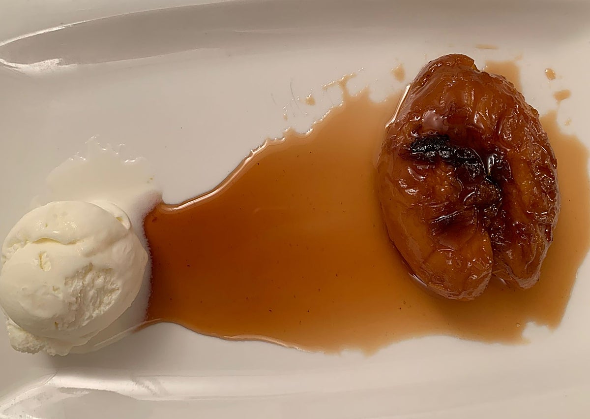 Imagen secundaria 1 - Las setas y uno de sus postres: melocotón asado. Para llorar.