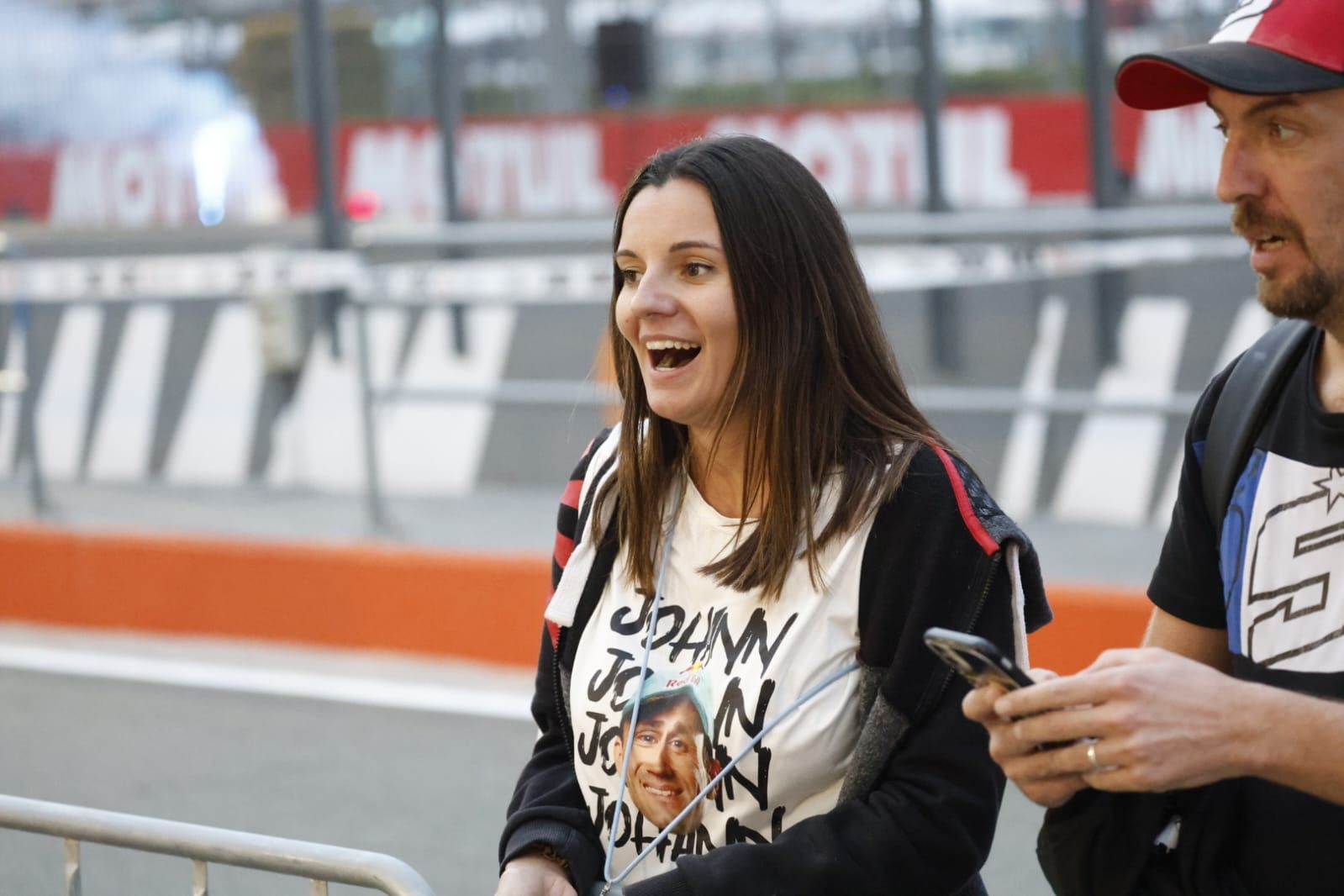 Fotos de ambiente en el GP Cheste 2025