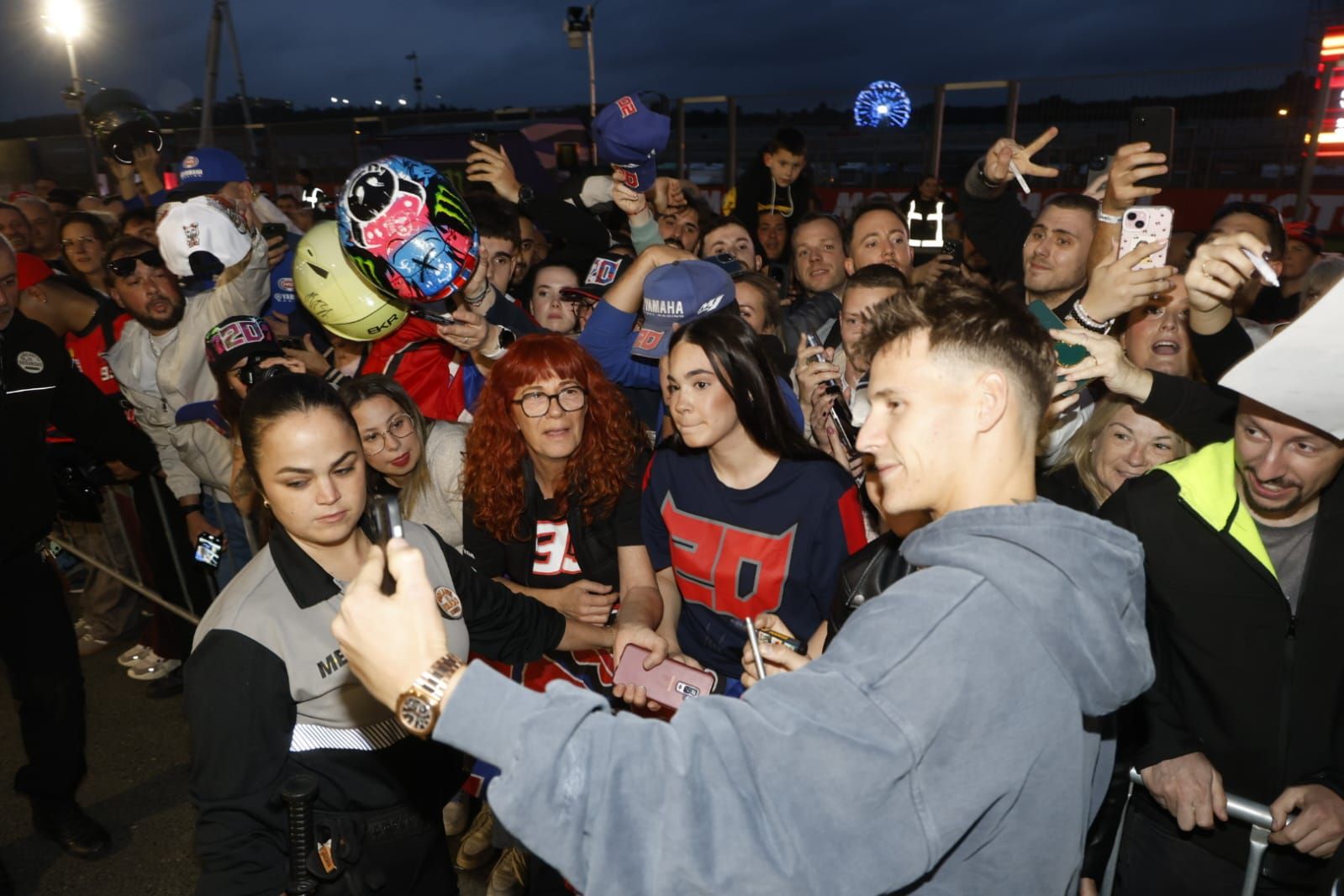 Fotos de ambiente en el GP Cheste 2025