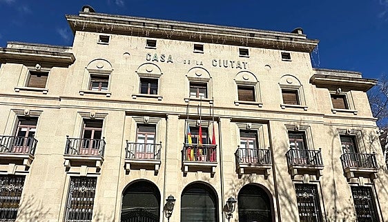 El PP alerta que Xàtiva puede perder 2,8 millones para la reforma del Ayuntamiento por falta de planificación