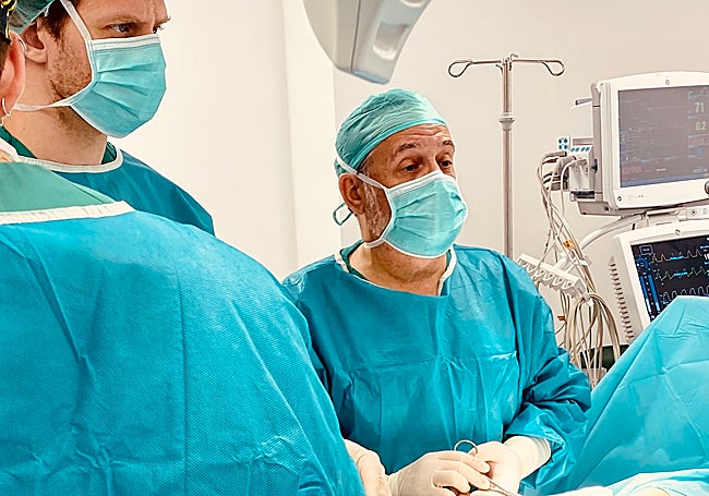 Doctor Juan Carlos Peñalver, jefe del Servicio de Cirugía Torácica del IVO.