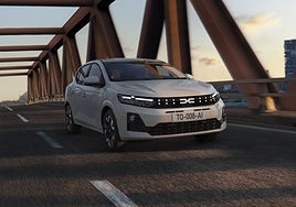 Frontal actualizado y atractiva firma lumínica