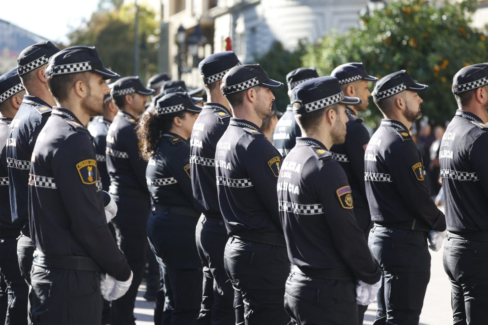 FOTOS | El despacho de los 194 nuevos policías locales de Valencia