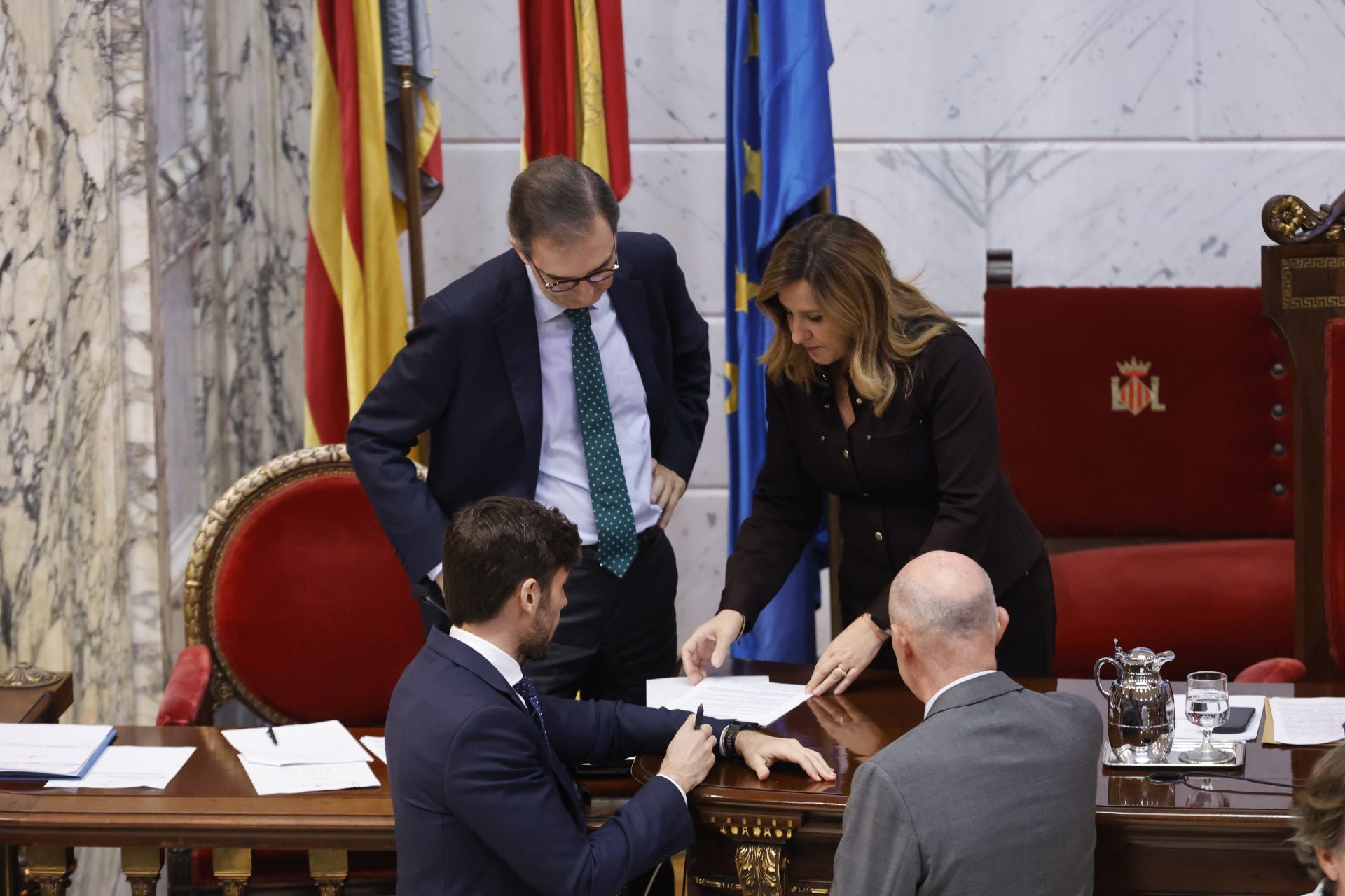 Fotos del Pleno del Ayuntamiento de Valencia, celebrado este martes