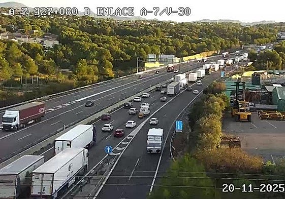 Atascos en la A-7 este jueves, 20 de noviembre.