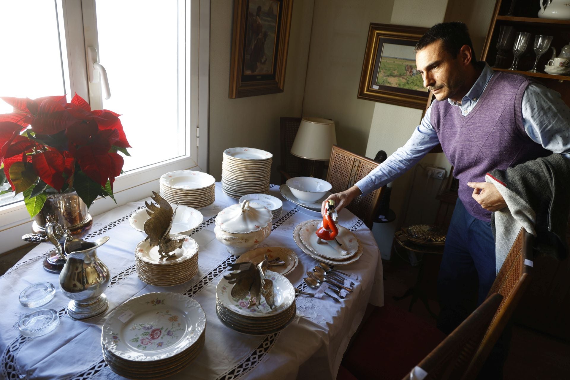 FOTOS | Furor por los muebles vintage en Valencia