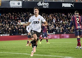 Hugo Duro, celebrando su gol ante el Levante.
