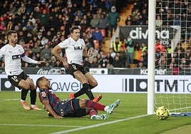 FOTOS | Las mejores imágenes del Valencia CF - Levante UD