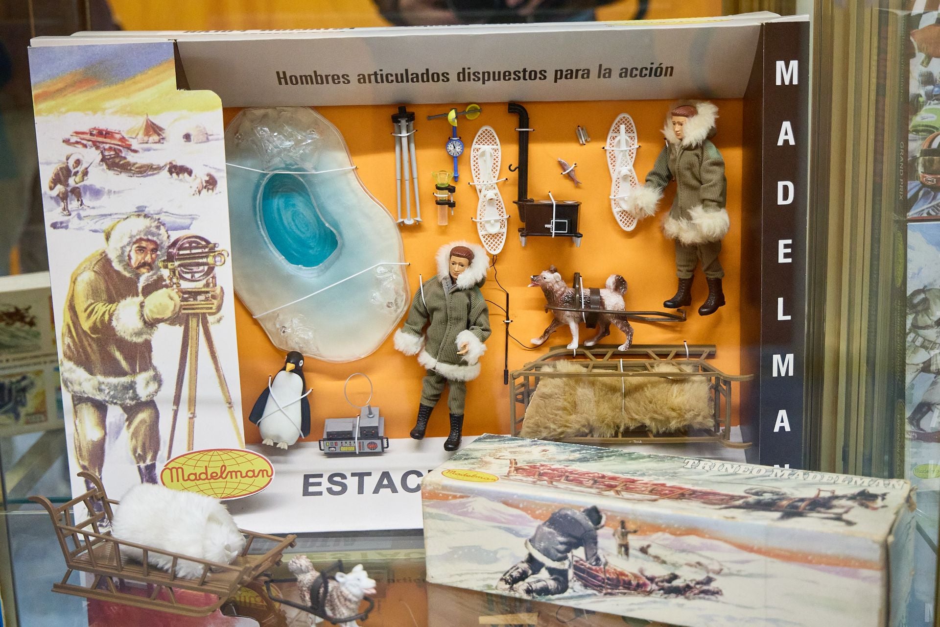 FOTOS | Así es la colección del guardián valenciano de los Madelman
