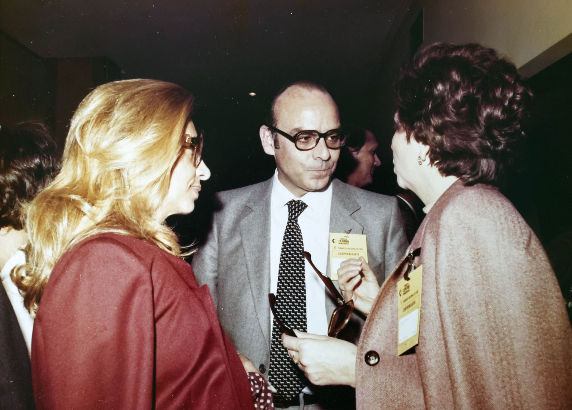 Mayrén en la vida pública, del chófer Eduardo Zaplana al final de Rita Barberá