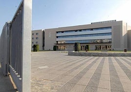 Fachada de la Ciudad de la Justicia de Castellón.