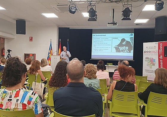 Actividad formativa organizada por la Cátedra de Empresa y Humanismo de la Universitat de València.