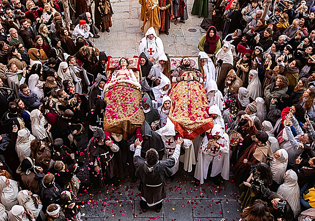 Requesentación anual de los Amantes de Teruel.