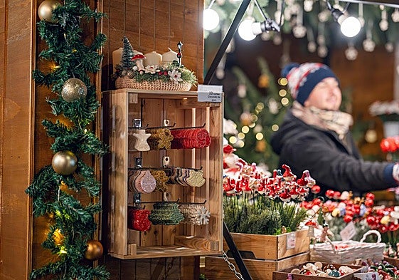 Puesto en un mercado navideño