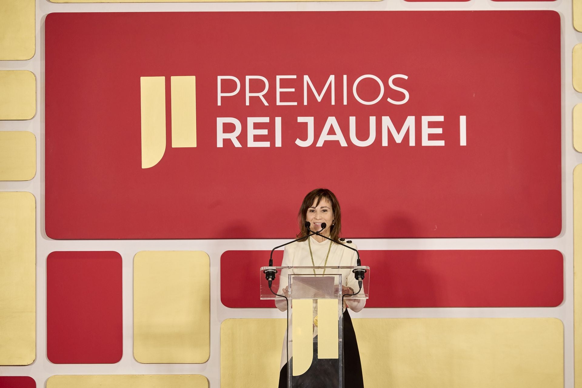 Fotos de la entrega de premios de los Jaume I en la Lonja de Valencia