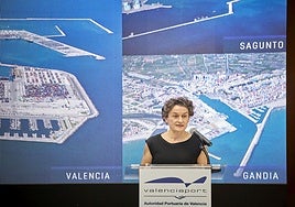 La presidenta del puerto de Valencia, Mar Chao, en su toma de posesión, en octubre de 2023.