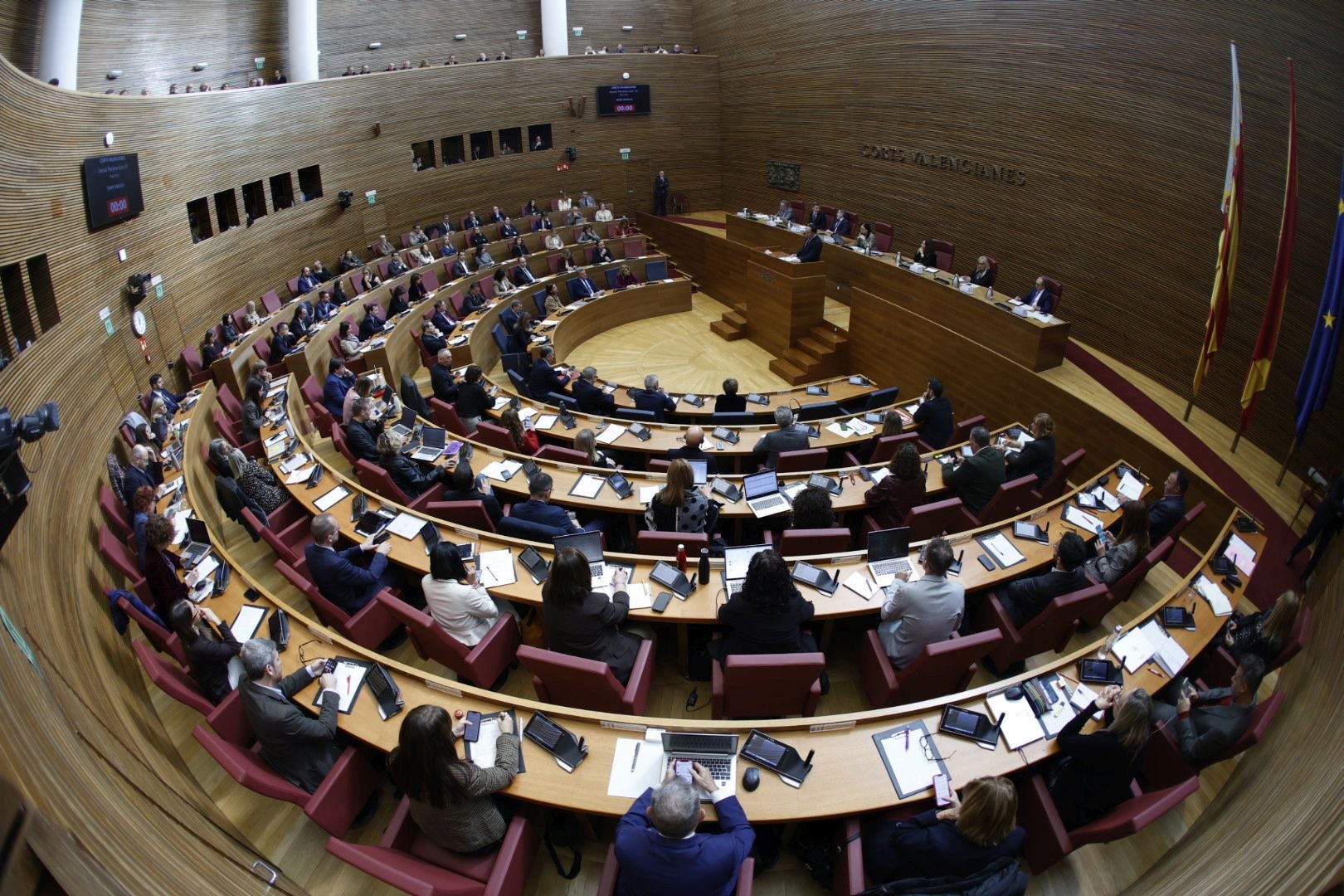 Fotos del debate de investidura de Juanfran Pérez Llorca como presidente de la Generalitat