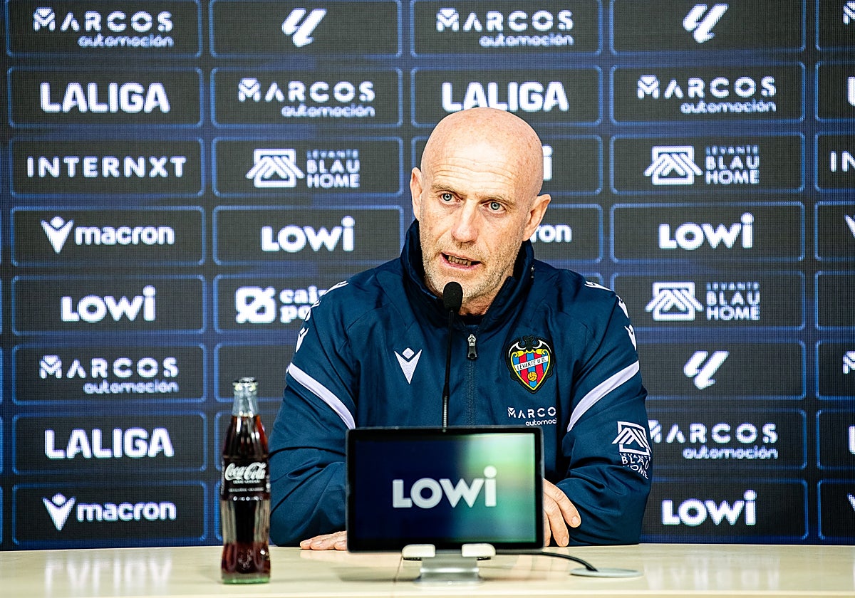 Julián Calero, durante una comparecencia en rueda de prensa.