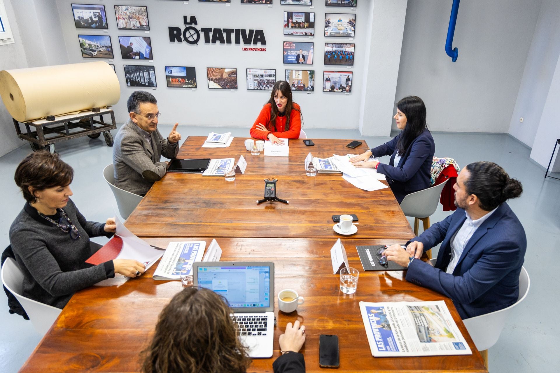 Cátedras donde la universidad se abre y la empresa escucha