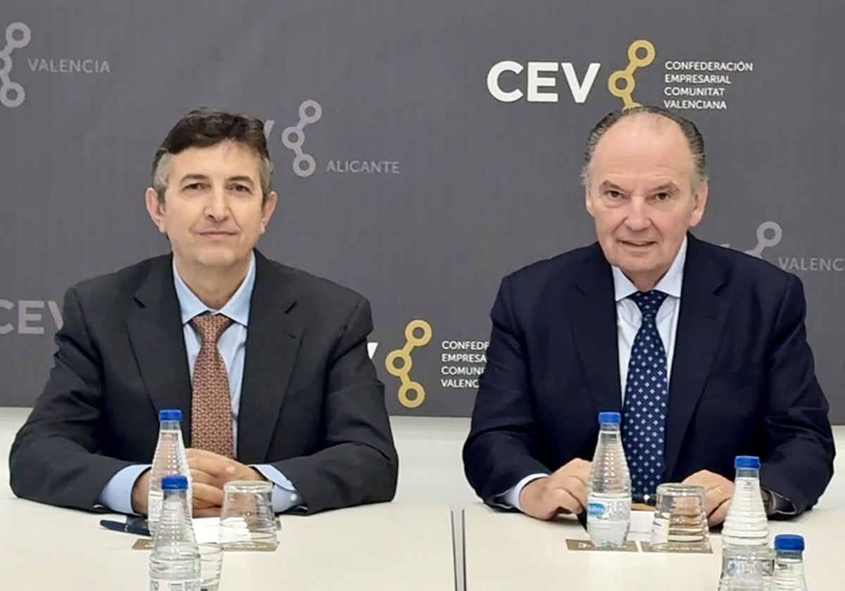 Vicente Lafuente y José Vicente Morata, durante su primer encuentro