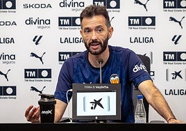 Carlos Corberán, en sala de prensa.