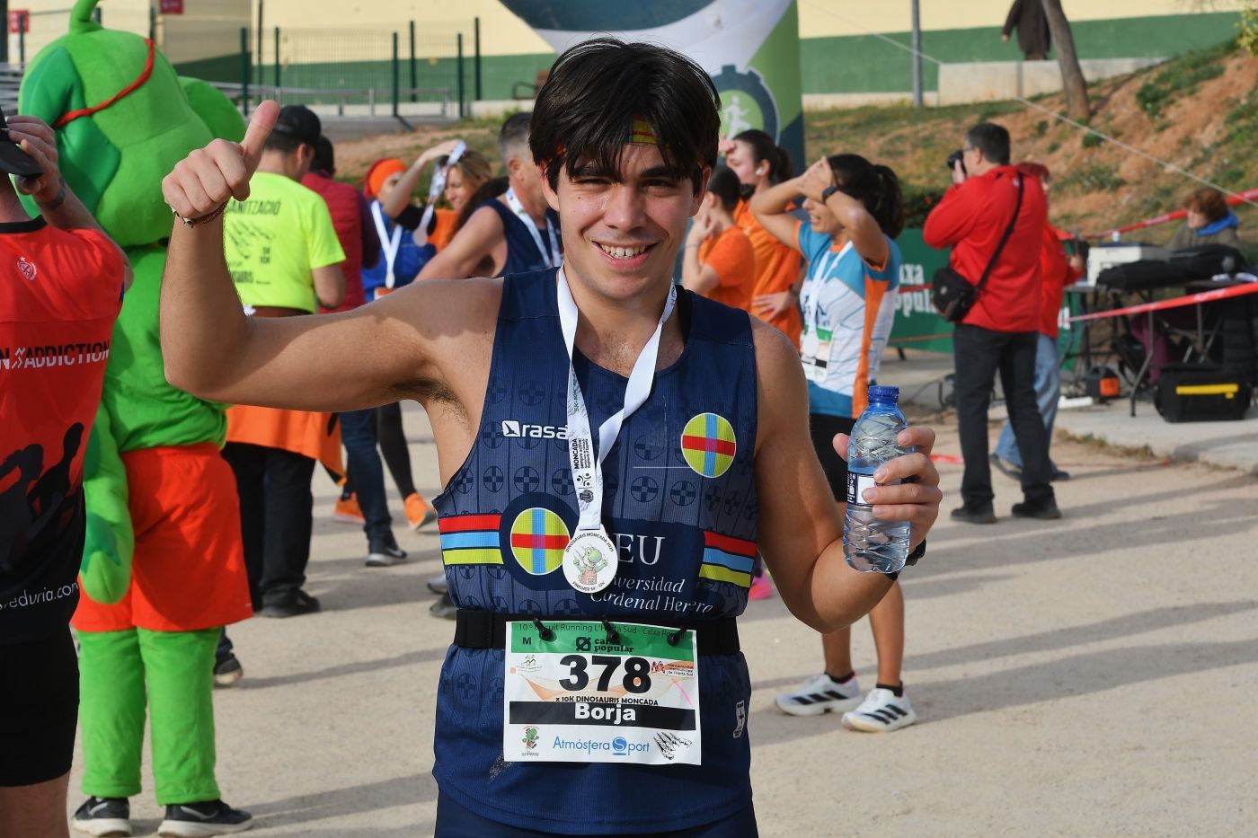 Búscate en la carrera dels Dinosauris en Moncada