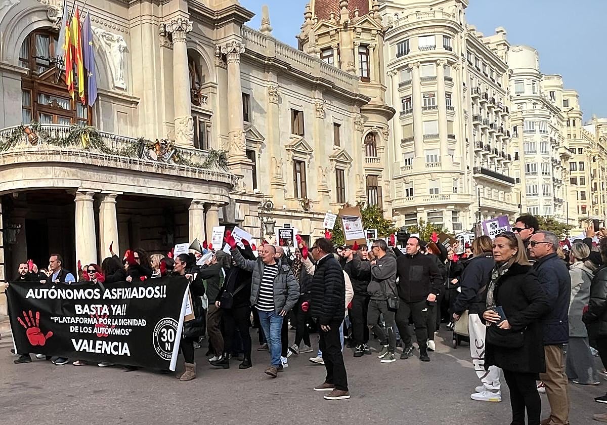 Protesta de los autónomos este domingo en Valencia.