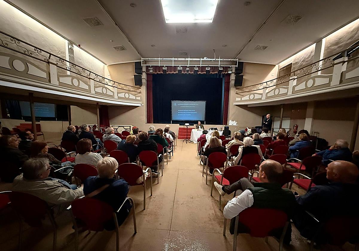 Imagen de la reunión celebrada en Paterna.