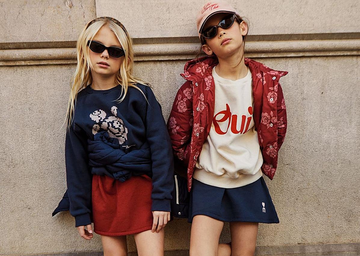 Imagen secundaria 1 - Prendas de la última colección de la firma de moda.