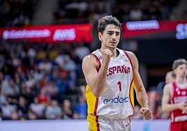 Álvaro Cárdenas celebra una acción durante el partido entre España y Georgia.
