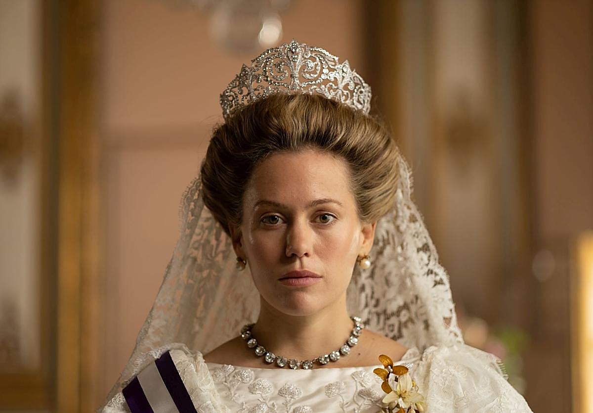 Kimberley Tell, como María Eugenia de Battenberg.