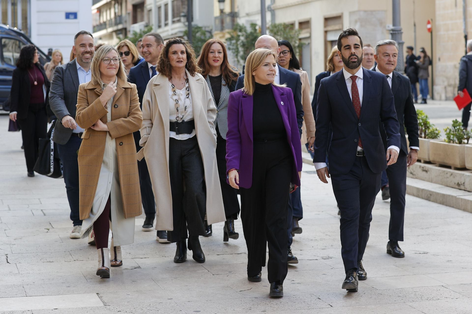 Fotos de la toma de posesión de Pérez Llorca como president de la Generalitat