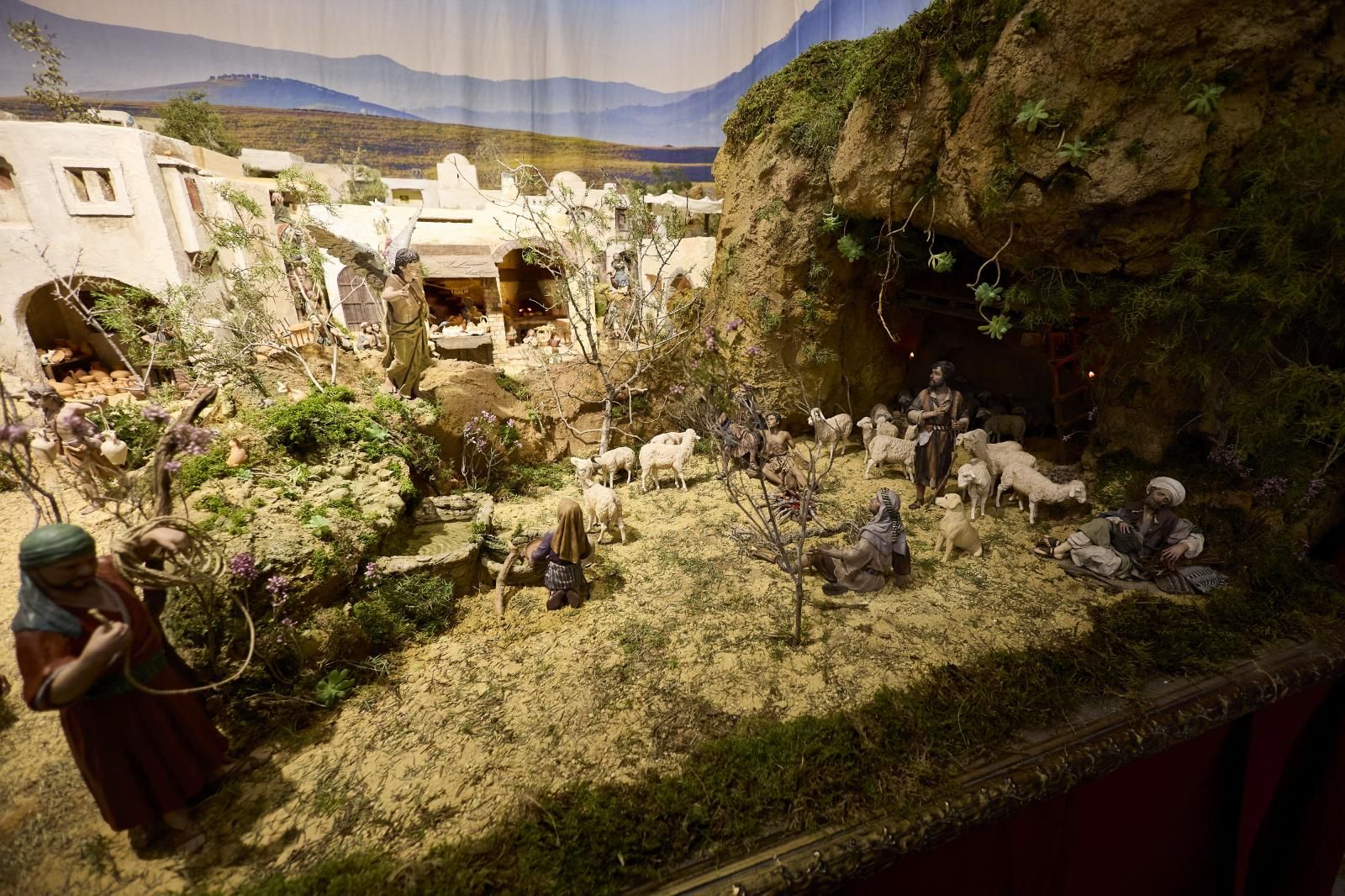 FOTOS | Así es el Belén del Salón de Cristal del Ayuntamiento de Valencia