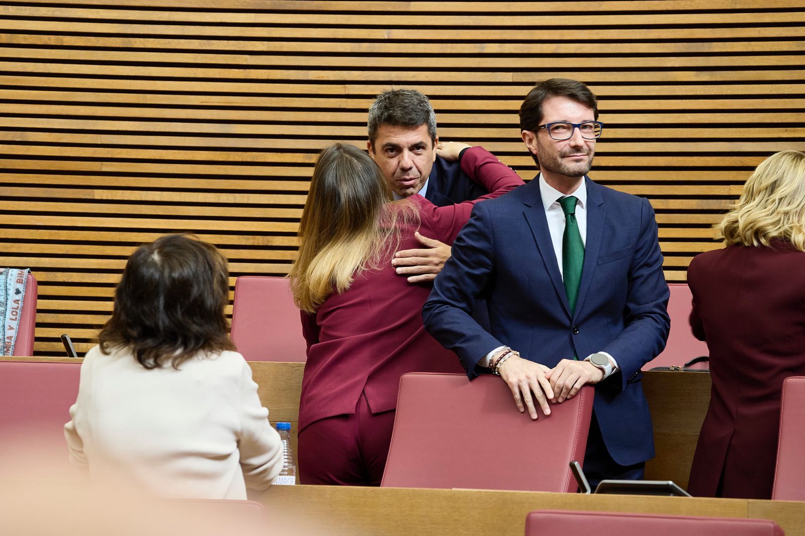 Fotos de la toma de posesión de Pérez Llorca como president de la Generalitat