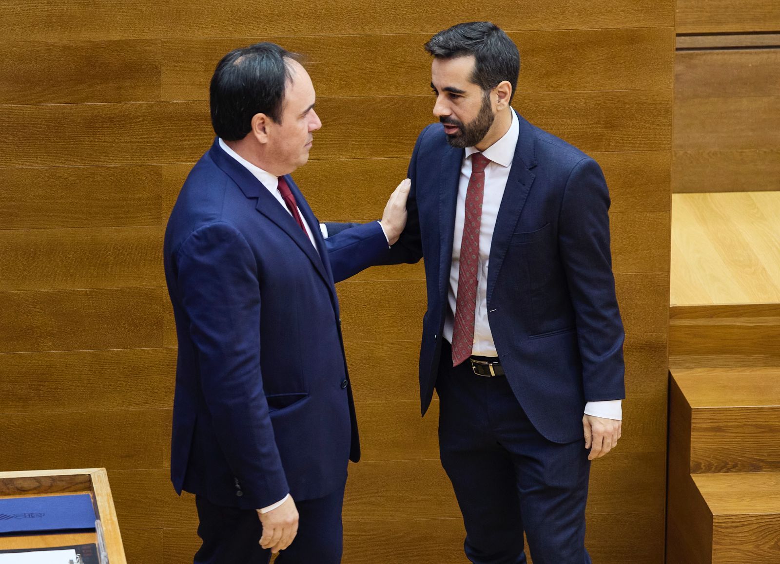 Fotos de la toma de posesión de Pérez Llorca como president de la Generalitat