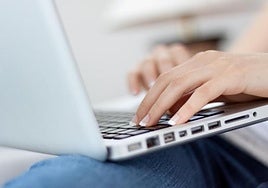 Una estudiante de Alcoi, premio de los diseñadores de interior por 'El Mirador'