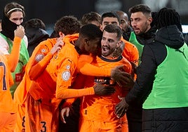 Gayà celebra un gol en la última visita a Cartagonova.