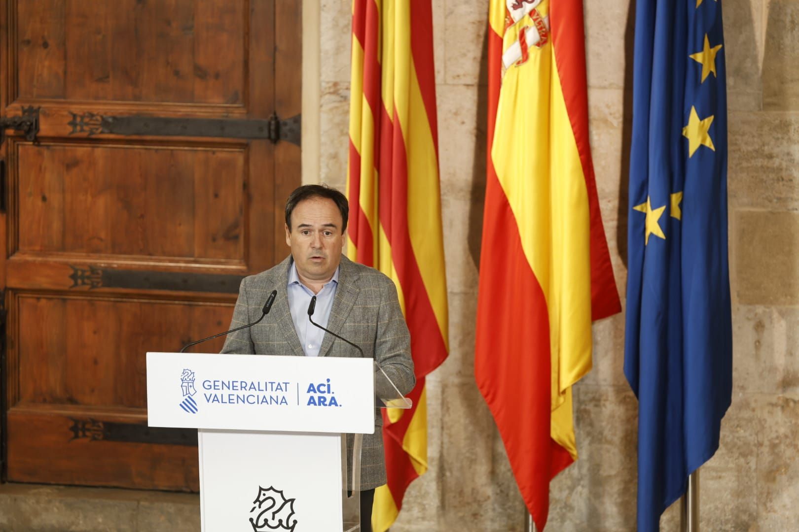 FOTOS | Pérez Llorca anuncia su nuevo Consell