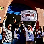 Celebración de un premio en una administración de lotería en 2024.