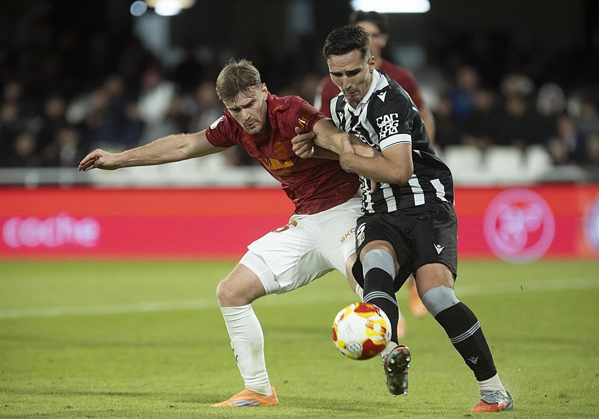 Lucas Beltrán, ante el Cartagena.