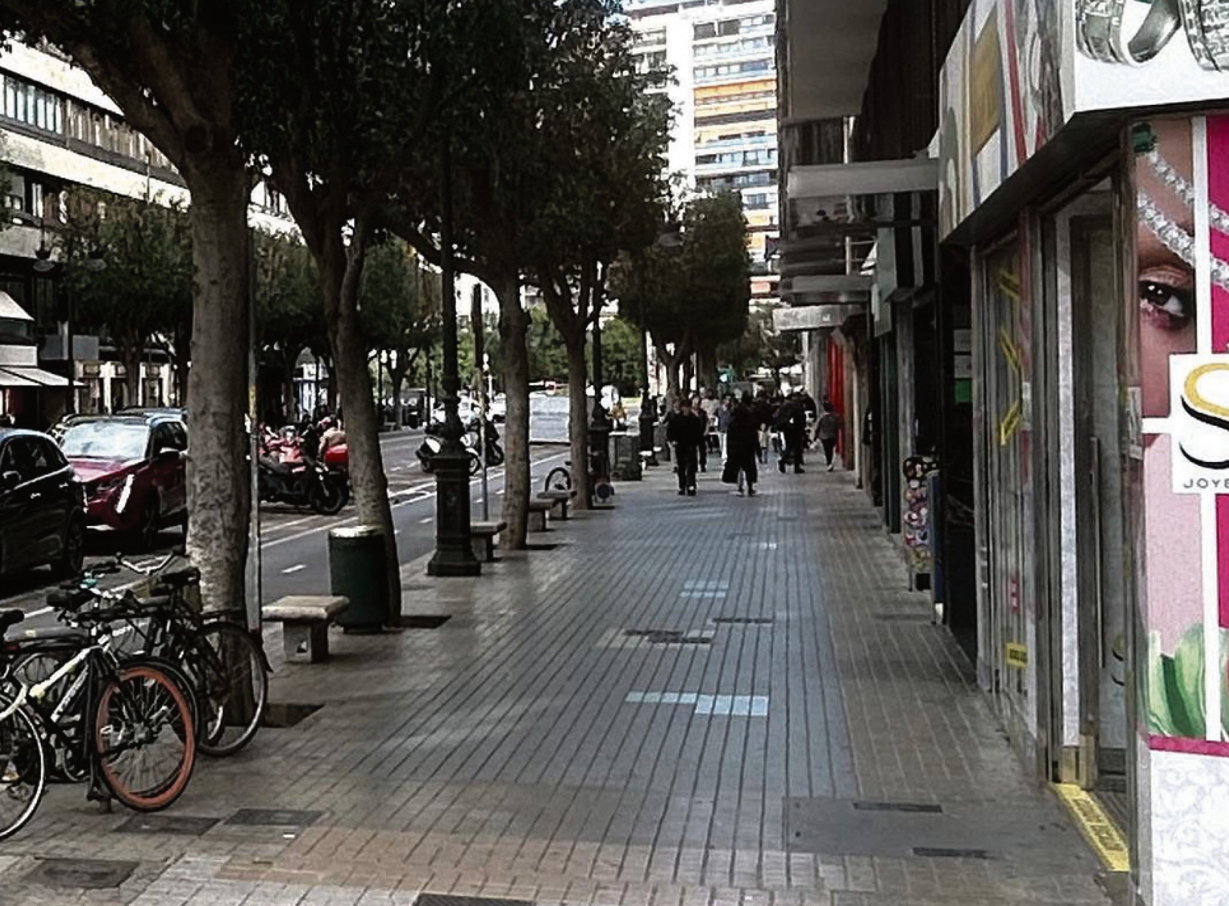 Imagen antes - Así será la nueva calle Colón: cambio de aceras, adiós a las motos y más sillas y papeleras