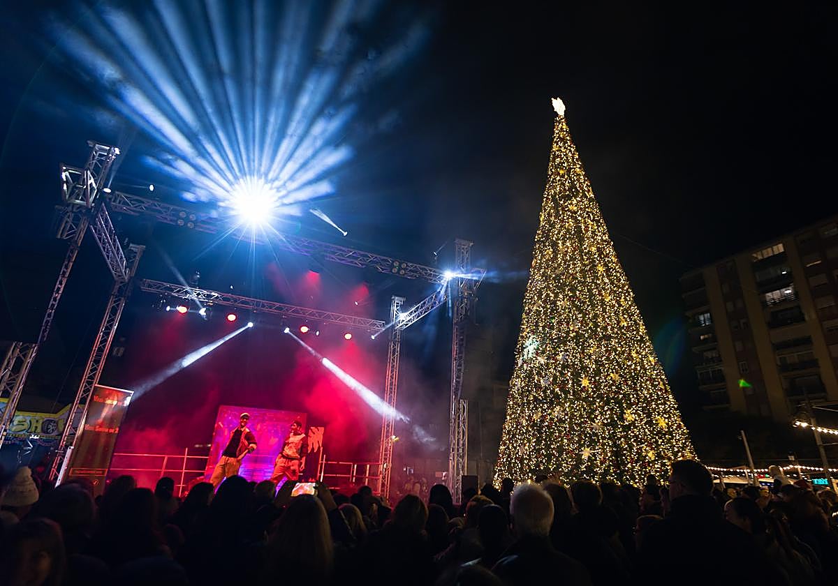 Acto de encendido de la iluminación.